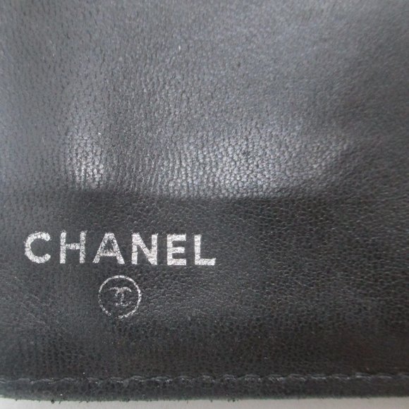 Chanel Icon Symbols Charms Patent Leather Wallet with Original Box - Picture 9 of 13